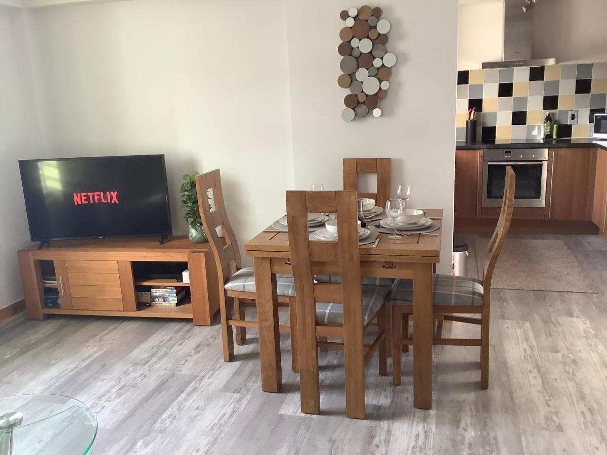 37 Farraline Court, City Centre Apartment 인버네스 외부 사진